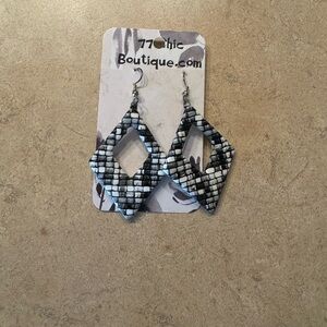 - Black and white  checkered earrings. Boutique